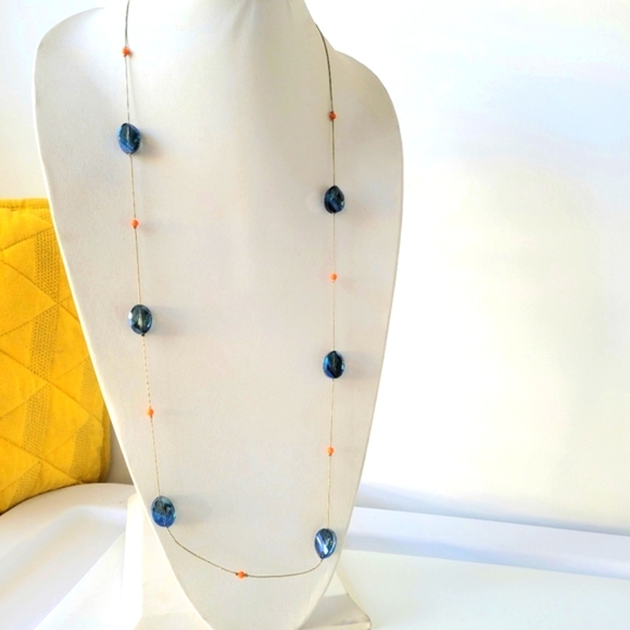 Extended Necklace / Glass Beads / Blue on Silvertone - Picture 5 of 6